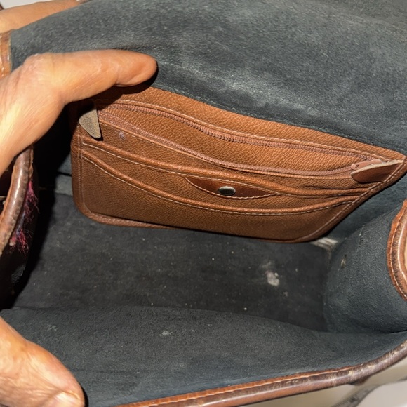Vintage Dooney & Bourke bag - Picture 7 of 16